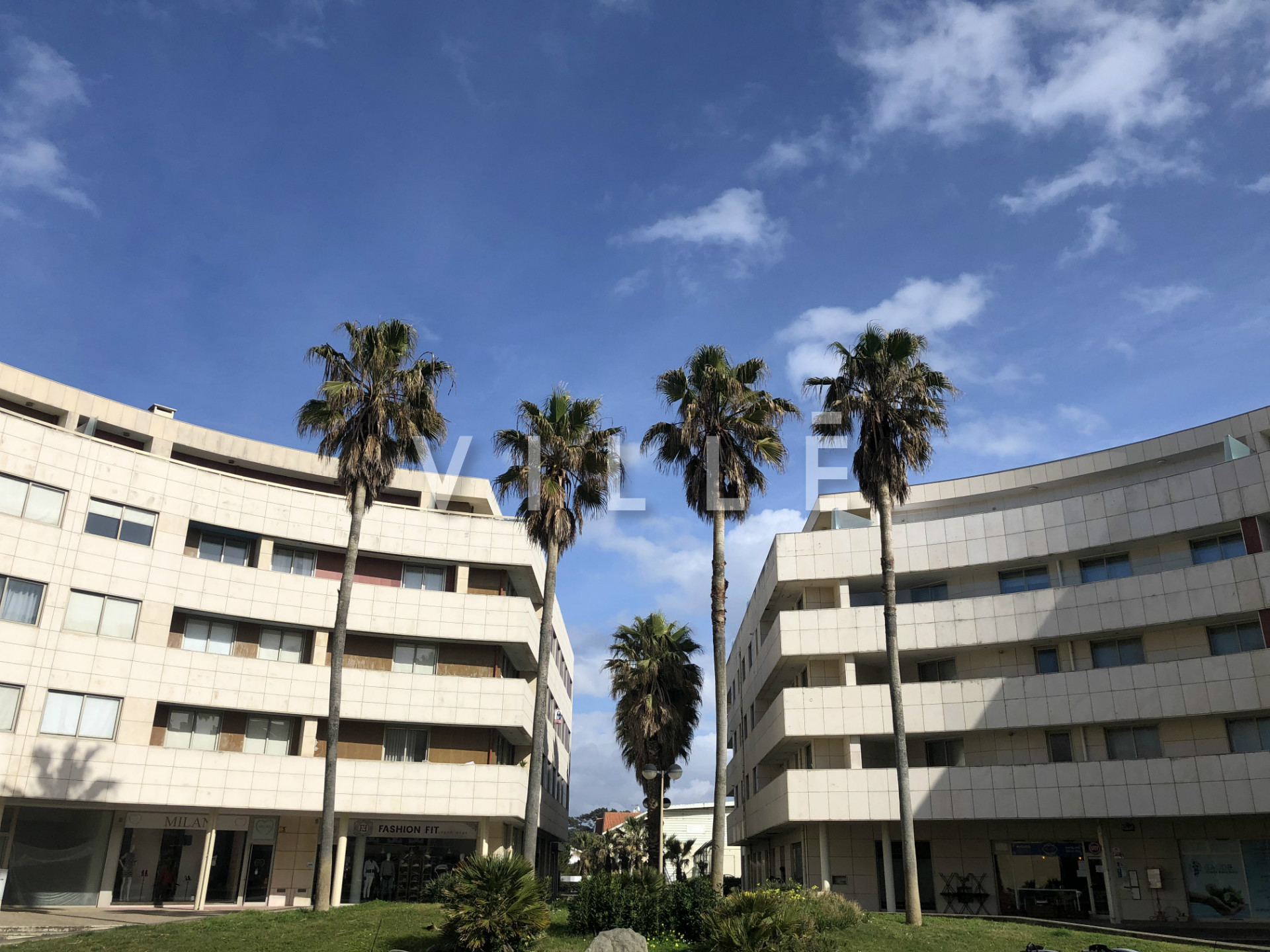 Tienda  - Esmoriz, Ovar - Venta